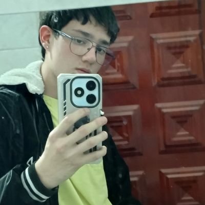 Dilancruz414345's profile picture. 