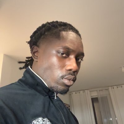 i2ma____'s profile picture. l’Antagoniste 🏴