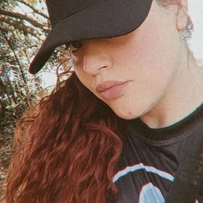 leticinismo's profile picture. ja que sou, o jeito é ser |

@duduh_gouveia