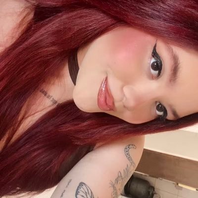 itsbrux_'s profile picture. memento vivere