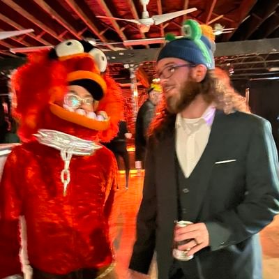 DM_a_DM's profile picture. Believe in the me that believes in you.