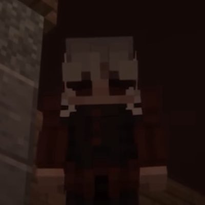 goldnrune's profile picture. taph enthusiast, n7 defender & umbra lover | forsaken aficionado & certified ranter | priv @ammenites