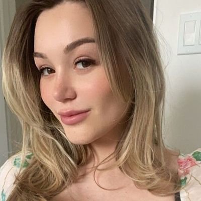 roseroby097's profile picture. lol... looking forward to meeting new friends on here