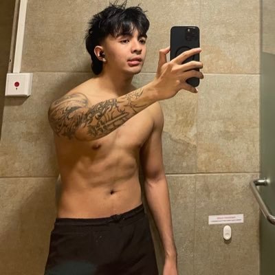 MilessOfficial's profile picture. adu | 🧑🏻‍💻🧬

u hate to hear it