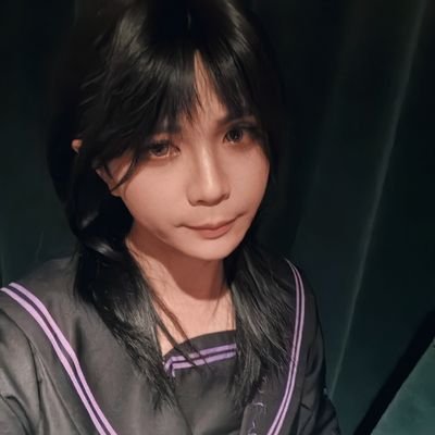 Rainyccc's profile picture. 男的，爱穿女装，偶尔变态。