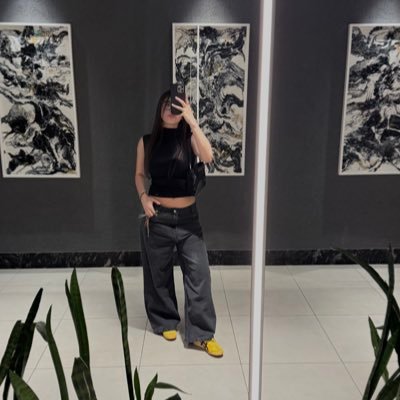 maumoyanoo's profile picture. 