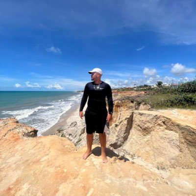 Henriquuesena's profile picture. 1899. @Santacruzfc