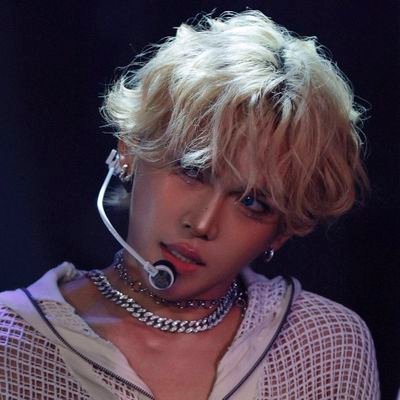 Viceafear's profile picture. 🦊 Multiship.

          NSFW. You love it, don't you?