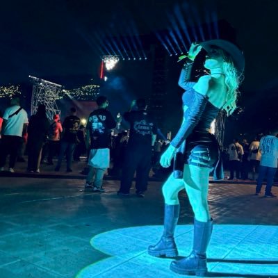 Lr0115's profile picture. 𝑢𝑛𝑑𝑒𝑟 𝑐𝑜𝑛𝑡𝑟𝑜𝑙 🪬