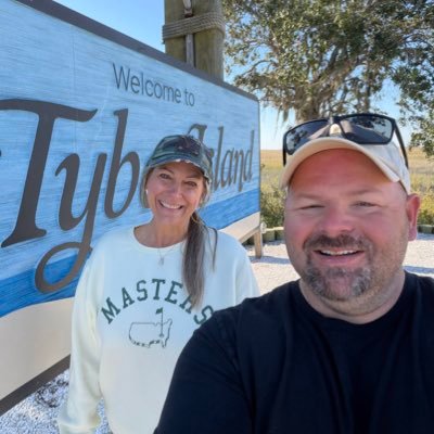 jasonsfat51's profile picture. Married to Stephanie Wiles Kemmerlin, Love my South Carolina Gamecocks and Miami Dolphins.