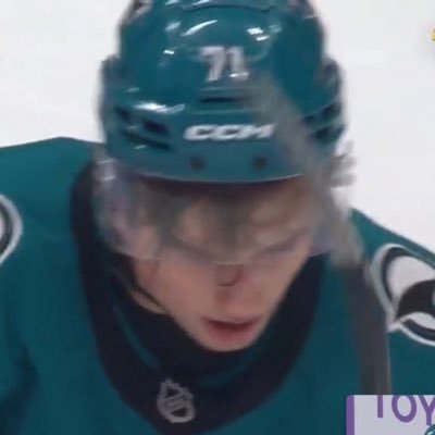 rangernuts's profile picture. 📚 ———— 🥍 #letsgobandits | 🏒#sabrehood #thefutureisteal | weirdo queer media enthusiast