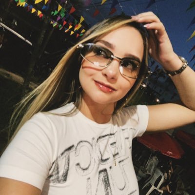 V_V_V30's profile picture. si? ah bueno