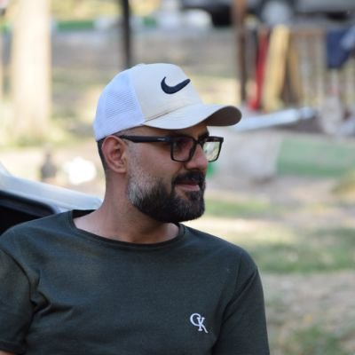 aghayemajid's profile picture. ولی هر جا که هستی از آرزوهات دست نکش..