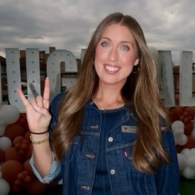madisonhogue_'s profile picture. @texassoccer Alum | @texasfootball Recruiting Operations Coordinator