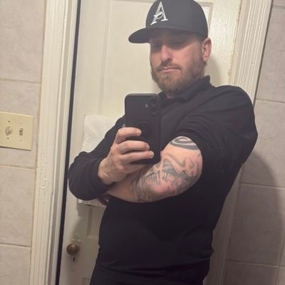 The_CauseeffecT's profile picture. Entrepreneur, Father, Human.. ☮️ ✝️ 🌎 🇺🇸 #Birdland  #Ravensflock