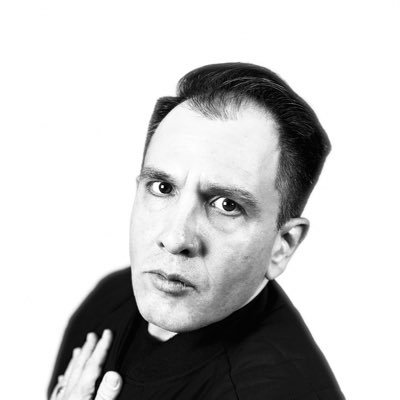 longlostrobots2's profile picture. 46 dad who is living hard just like the rest of us . husband to a loving wife singer songwriter .