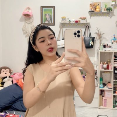 ZulaikhaALV's profile picture. 