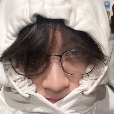 1phuxz's profile picture. ( 🤍 ) ✿ #phutatchai & #aaashirakorn💭⭐️