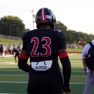 Jeremiahwi84653's profile picture. Class of 2027🎓,DE/TE🏈,son of God 🙏🏾,Colleyville Heritage High school,3.6 GPA,@CHHS_FOOTBALL