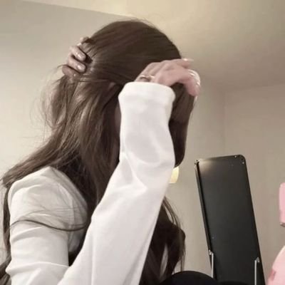 xabiyalangittb's profile picture. live, laugh, love myself.