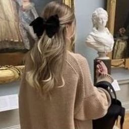 Ujoorwo10852's profile picture. 