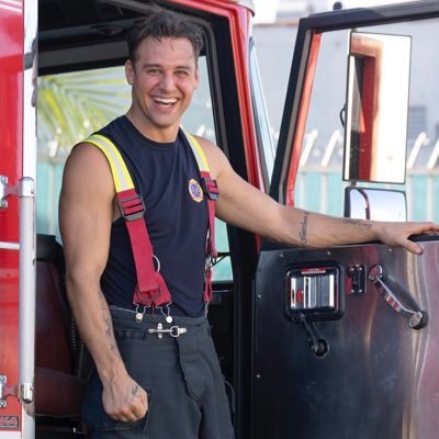 Danielfh01's profile picture. 