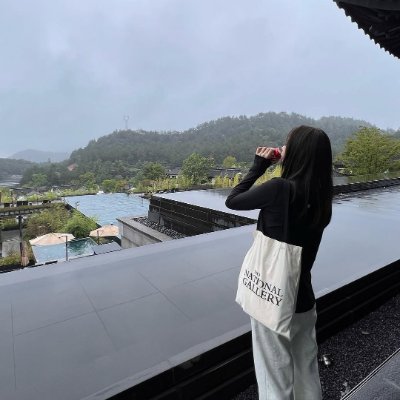 xmdxdsdk's profile picture. スウェーデンで見た景色は、時が経っても美しく心に留まり続けています😊