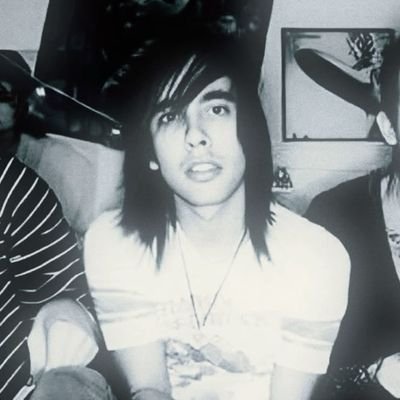 BruTrovoada's profile picture. mindwest-emo-indie-rockTriste-portoalegrense-pós-gênero-pau-mole & emo Caipira