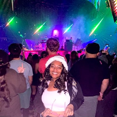 Zmoneymill's profile picture. blah blah blah