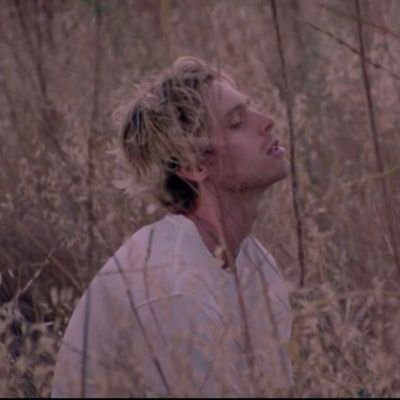 undresxed's profile picture. my cunty main - @s1ckofmyselfrry ⋆˖⁺‧₊☽◯☾₊‧⁺˖⋆⋆˖⁺‧₊☽◯☾₊‧⁺˖⋆