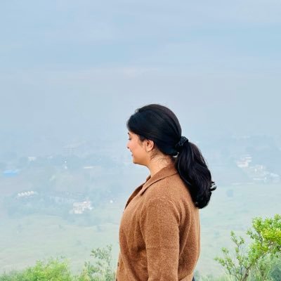 mishravristy098's profile picture. Dreamer|| wanderlust|| politics|| religion||
Om 🌼