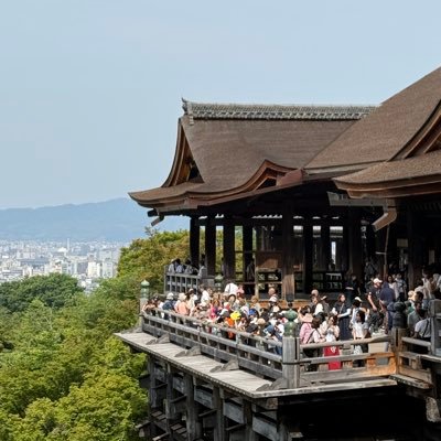 guninb7's profile picture. 본 @korhis077