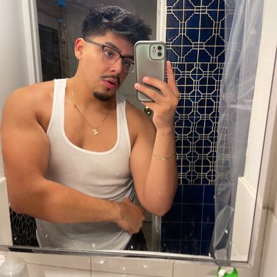 Glamallama94's profile picture. currently yapping about Lady Gaga, Yugioh and 9-1-1. Im a nice Sagittarius i promise 🤪