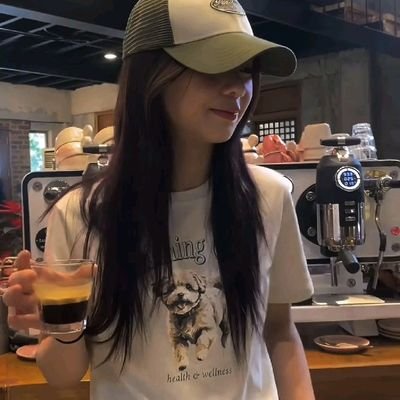 AuthorLSkye's profile picture. Writes what I can write | she/her🏳️‍🌈 | major | Once, Bloom, Blink | https://t.co/NgXrdIKd02