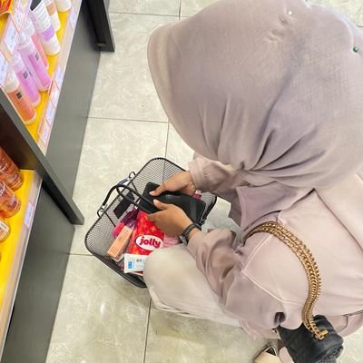 syafridaacho's profile picture. Smile:)