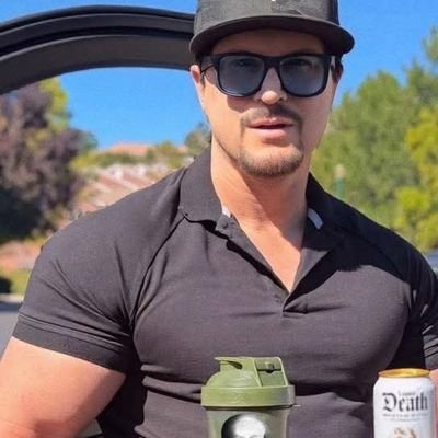 OfemTyler4198's profile picture. 