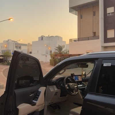 LC300gxr's profile picture. New Account