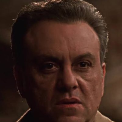 reuben_esque's profile picture. 