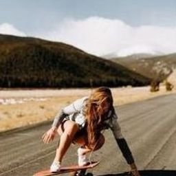 Yluaufu894's profile picture. 