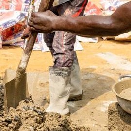 ZainabAkin95708's profile picture. 