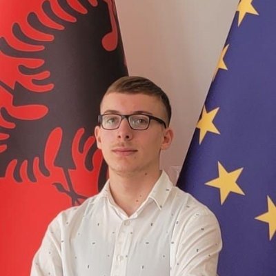 SiarOmeri's profile picture. Kjo është llogaria ime zyrtare.
“Jeta është sikur një biçikletë. Për ta mbajtur balancimin, ju duhet të lëvizni tërë kohën” - Albertin Einstein.