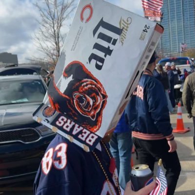 halashoolies's profile picture. 