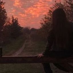 Ooqauwarr973's profile picture. 