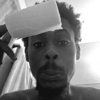 monodeezy's profile picture. Taking a shit &amp; talking one it’s just x🅿️. smd kid