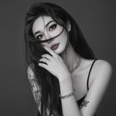 UU_1567777's profile picture. 嘿👋原本帳號停用了⛔️ 156胖胖女