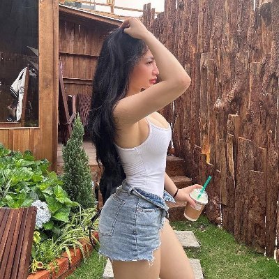 CharlotteO9419's profile picture. I'm single