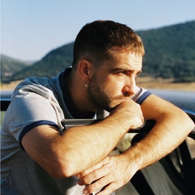 EnTolSarmiento's profile picture. 