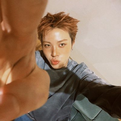 bbambiieei's profile picture. BTS Yoongi 🍊 : Treasure Hyunsuk 🦔 , Jungwhan 🐮 🎀 รีวิวให้หน่อยยยย ------- #รีวิวbbambii  รับกดบัตรคอน : #บี้กดบัตรคอน