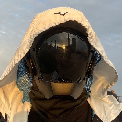 Koyami_583suit's profile picture. 虚闇(こやみ)または黒服。※18↓。ENG，OK、本格的な活動はtiktok、レイヤー兼ゲーマー。秋葉原によく出現します。ブルアカ(ガチ勢)、GT7、ポケGO(ガチ勢)、ロケリ(相方→@siguresensei )