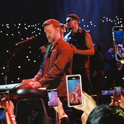 jtimberlake2008's profile picture. I write hooks but I'm really just here for the bridge.
musician